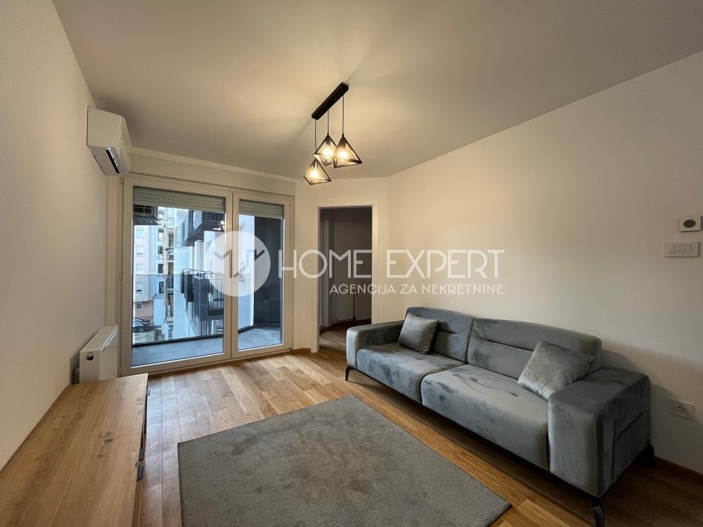 lokal - NOVI SAD - NOVA DETELINARA - 9100277