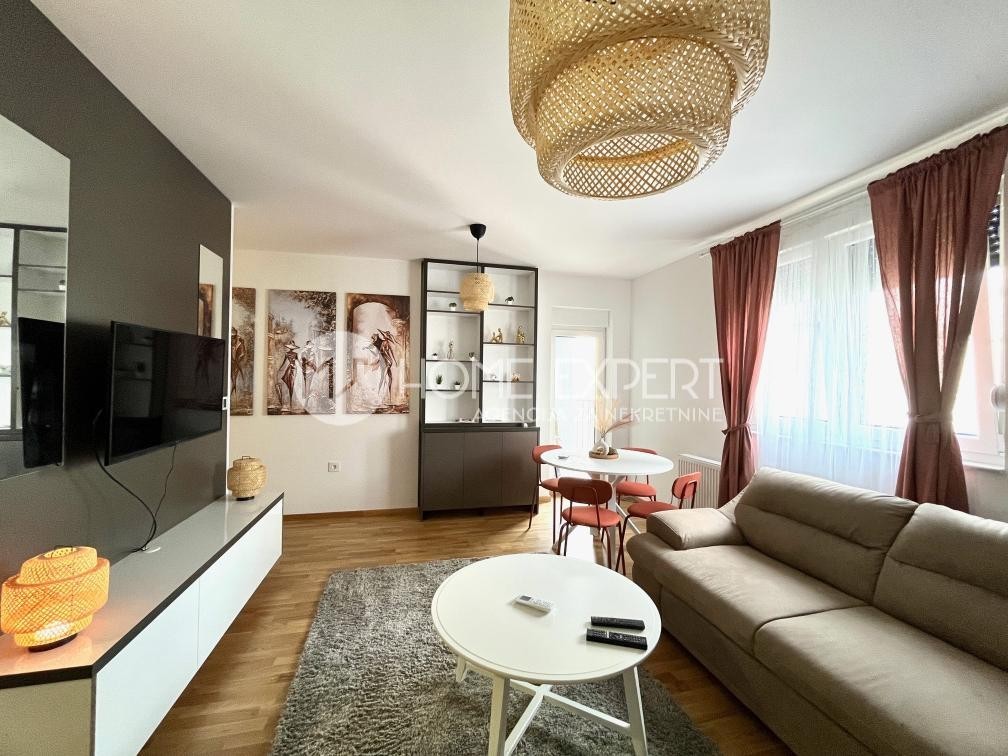 lokal - NOVI SAD - TELEP - 9100385