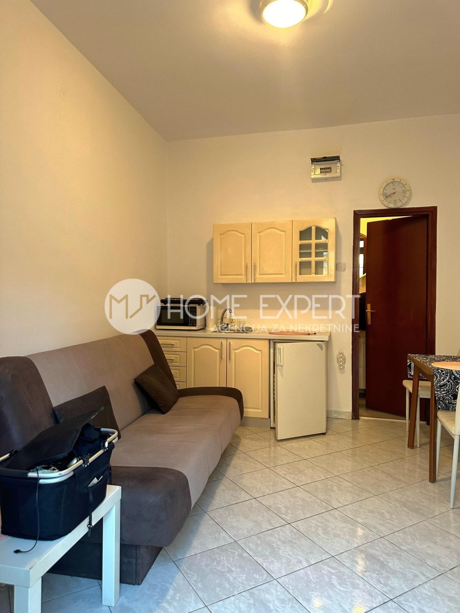 lokal - NOVI SAD - CENTAR - 9100448