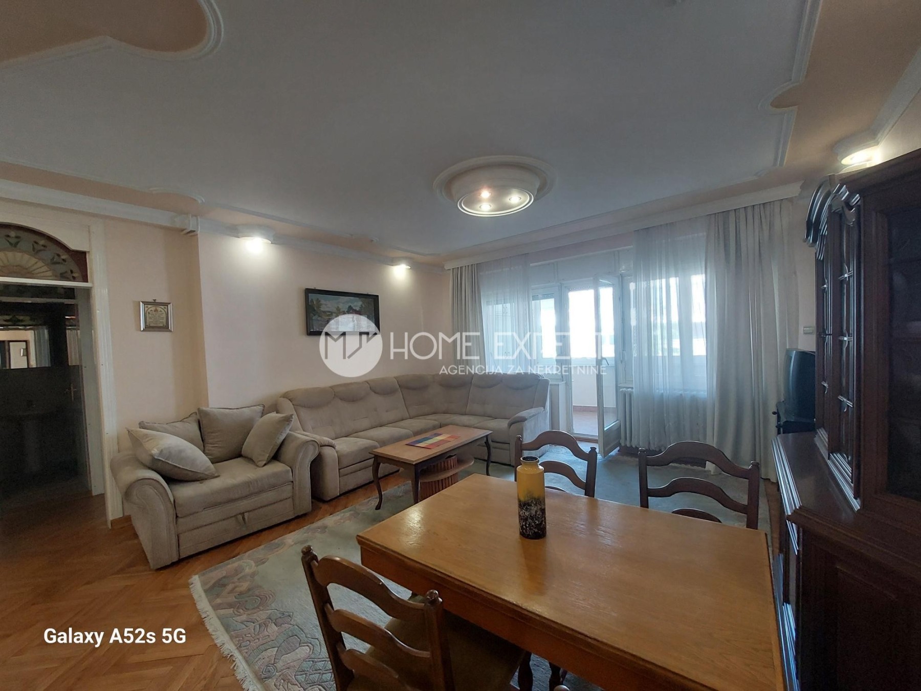 lokal - NOVI SAD - GRBAVICA - 9100460