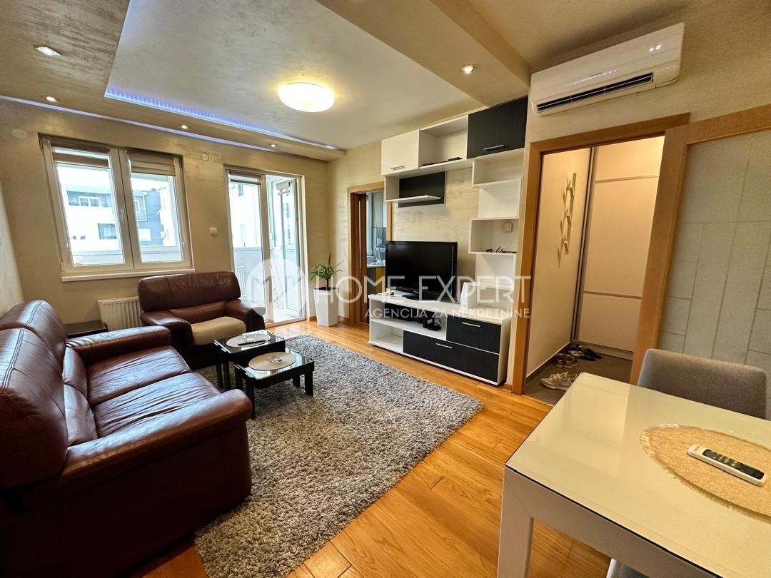 lokal - NOVI SAD - NOVO NASELJE - 9100485