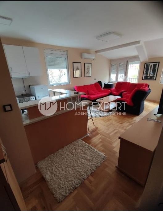 lokal - NOVI SAD - BANATIĆ - 9100500