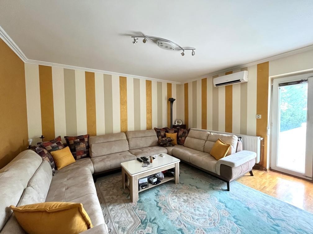 lokal - NOVI SAD - TELEP - 9100532