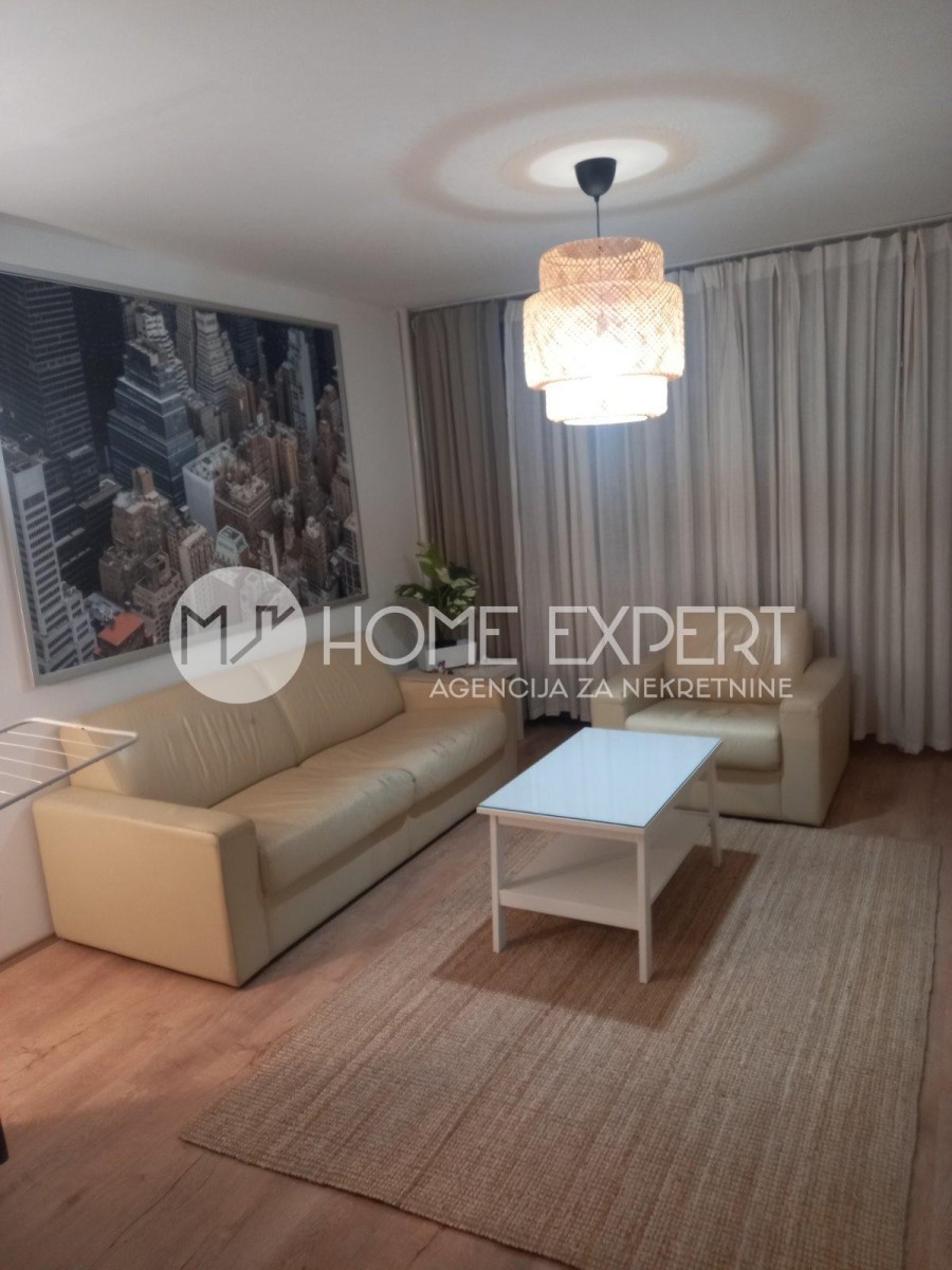 lokal - NOVI SAD - LIMAN 3 - 9100549