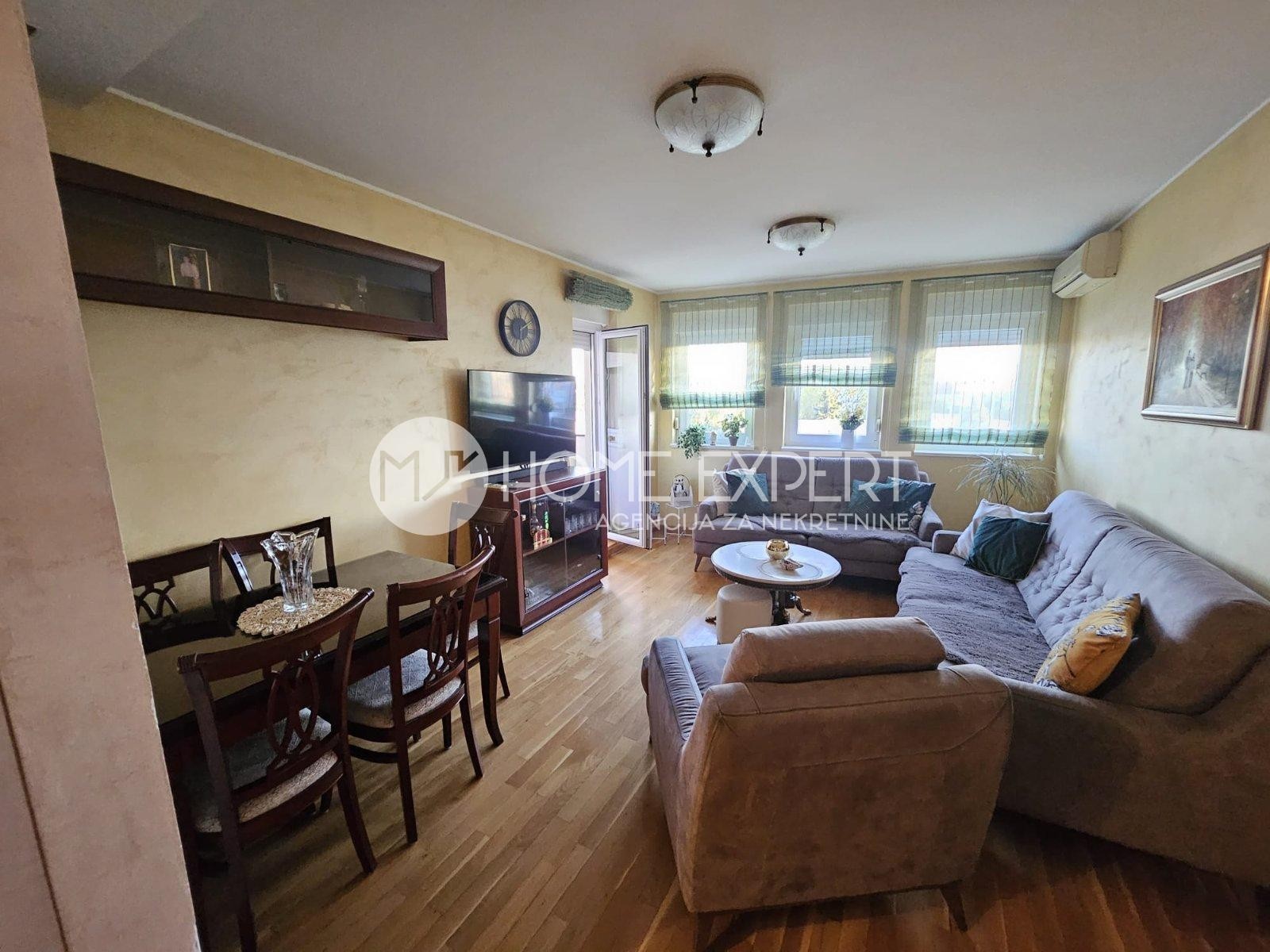 lokal - NOVI SAD - SOCIJALNO - 9100558