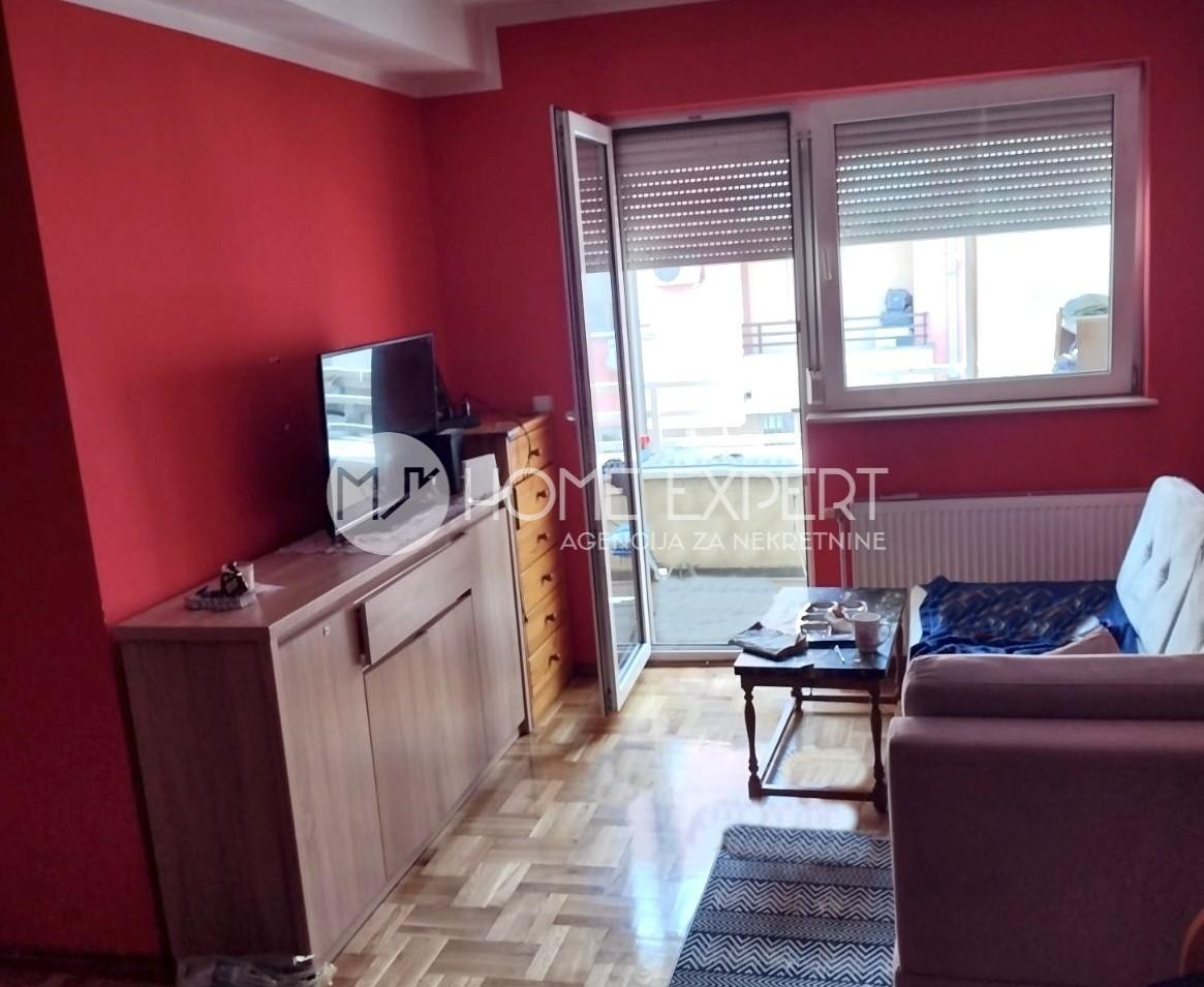 stan NOVI SAD - PODBARA - 1000211