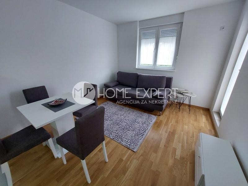 stan NOVI SAD - TELEP - 1000447