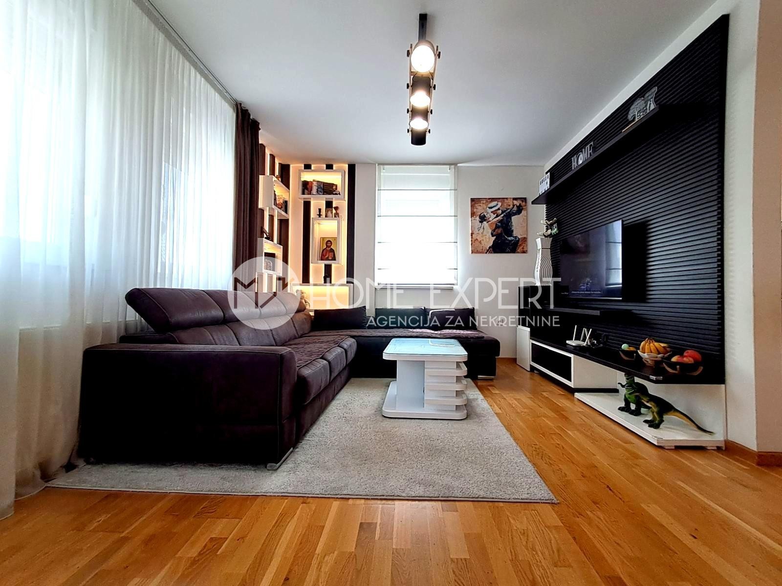 stan NOVI SAD - BULEVAR PATRIJARHA PAVLA - 1000590