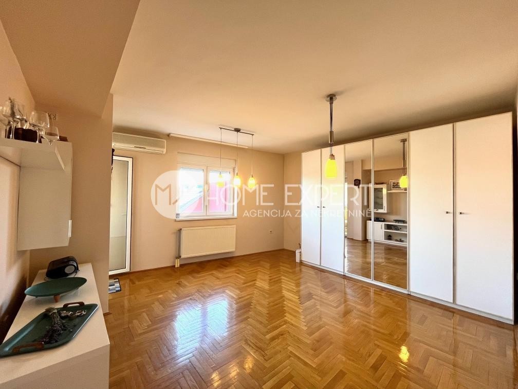 stan NOVI SAD - CENTAR - 1000612