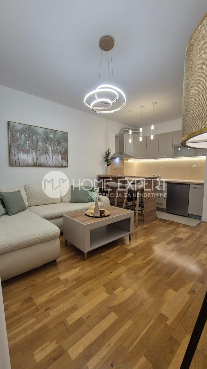 stan NOVI SAD - CENTAR - 1000659